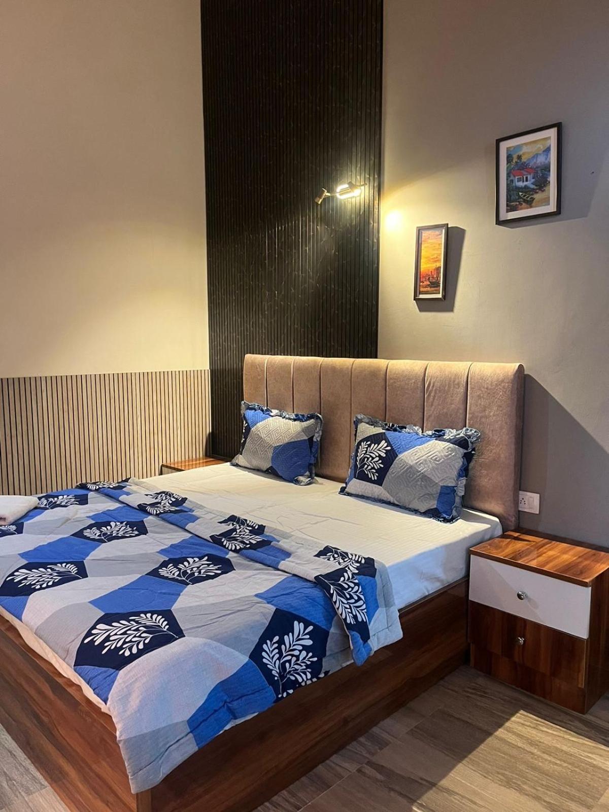 Studio Apartment In Greater Noida Eksteriør billede